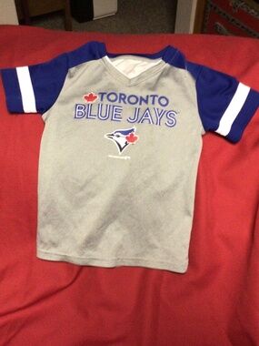 MLB Toronto Bluejays shirt